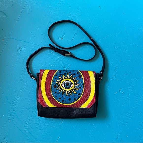 Original hand-painted mystic eye upcycled crossbody bag - Picture 2 of 6